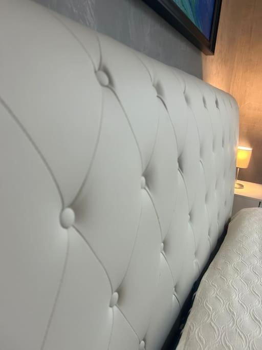 Apartment Suite Cavour Holiday Dream パレルモ エクステリア 写真